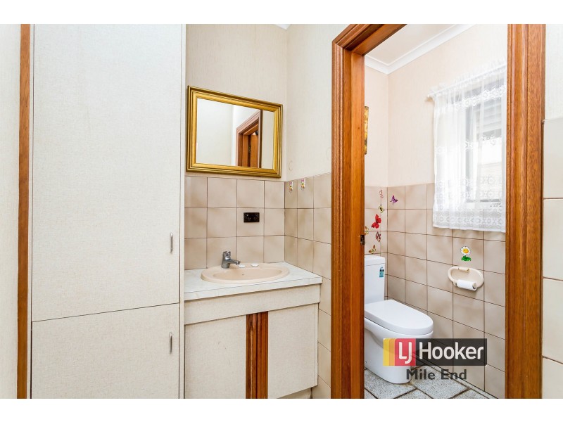 24 Sare Street, Hectorville SA 5073