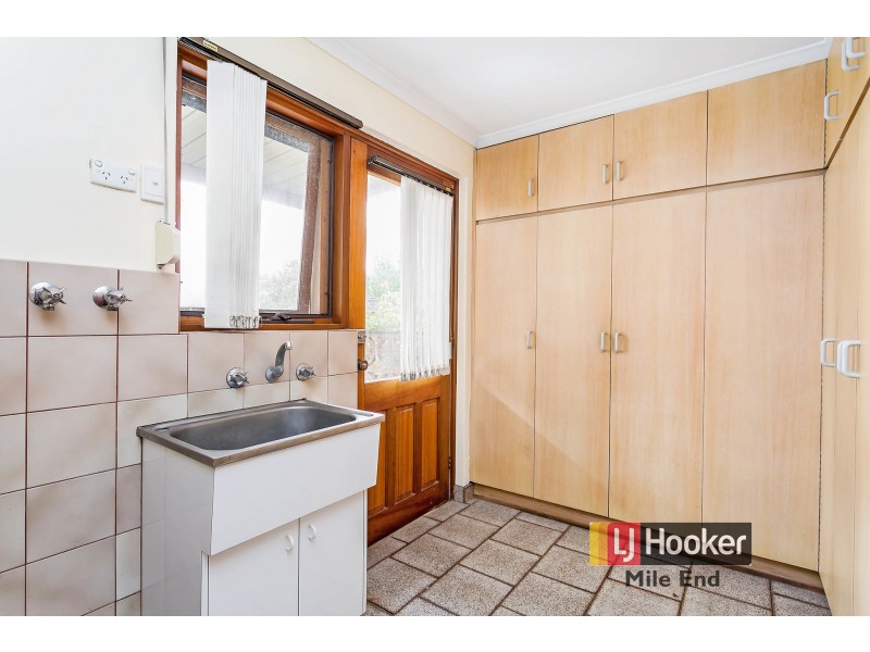 24 Sare Street, Hectorville SA 5073