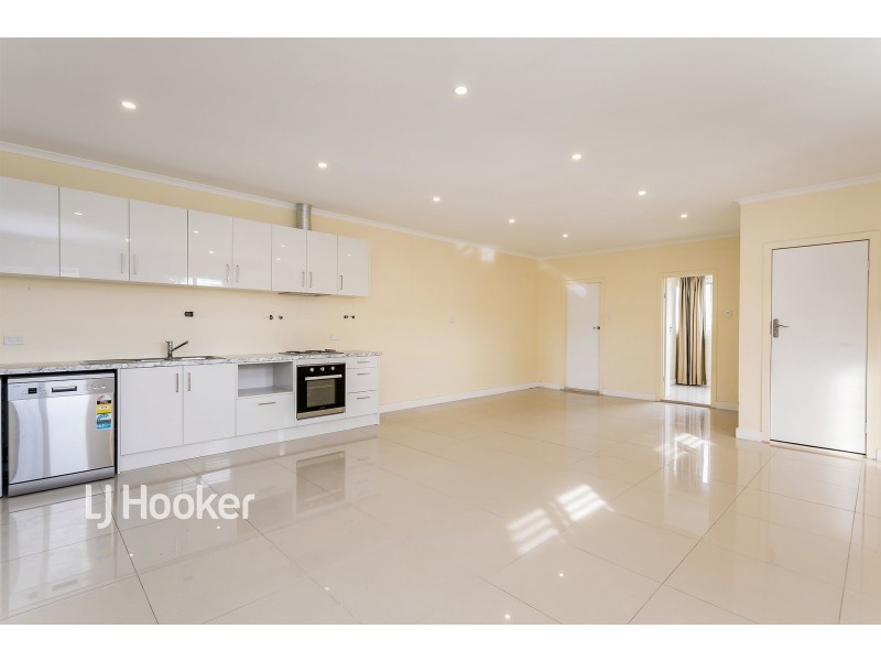 24 Sare Street, Hectorville SA 5073