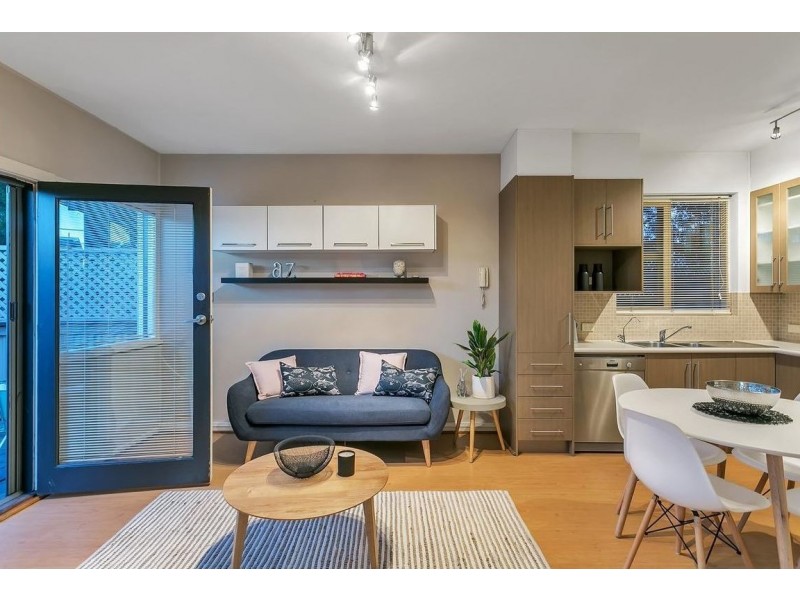 2/2 Owen Street, Plympton SA 5038