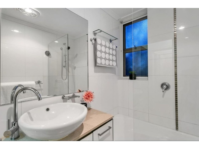 2/2 Owen Street, Plympton SA 5038