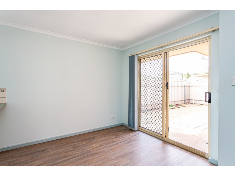 1/304 Victoria Road, Largs North SA 5016