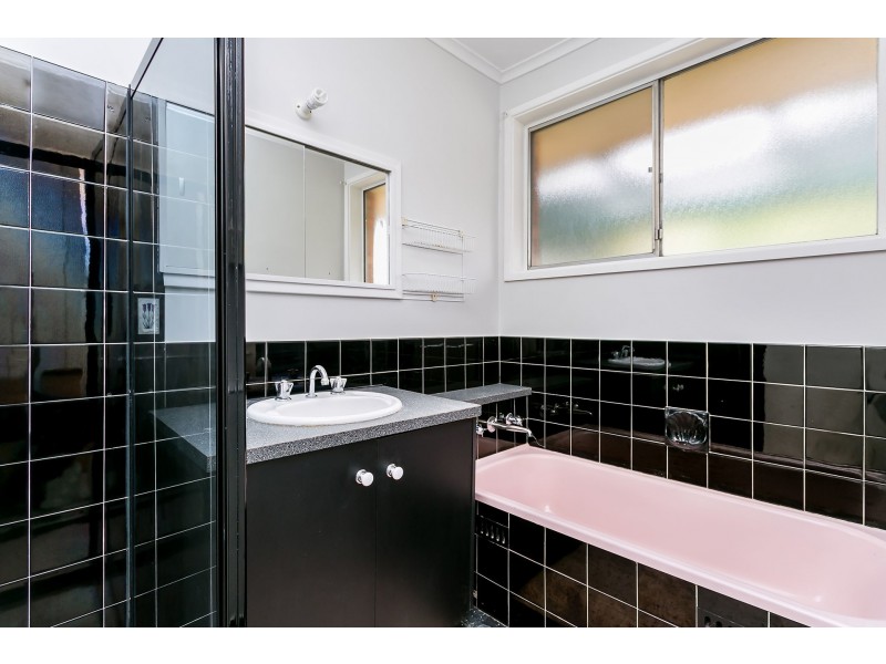 12 Willow Crescent, Campbelltown SA 5074