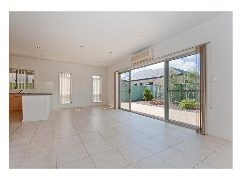 5 Waterton Lane, Mawson Lakes SA 5095