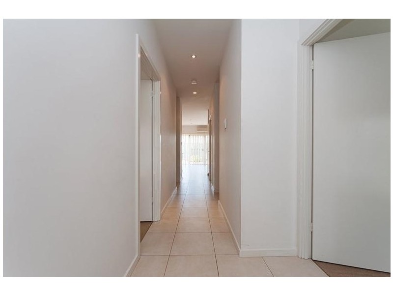 5 Waterton Lane, Mawson Lakes SA 5095