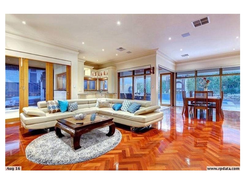 4 Waterhouse Court, Craigburn Farm SA 5051