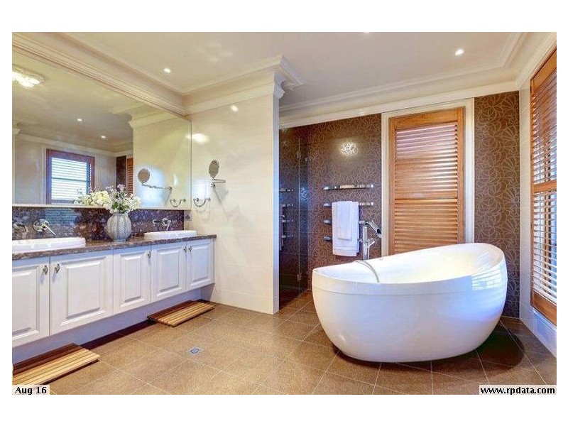 4 Waterhouse Court, Craigburn Farm SA 5051