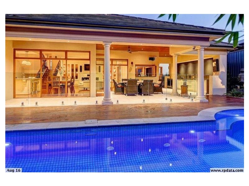 4 Waterhouse Court, Craigburn Farm SA 5051