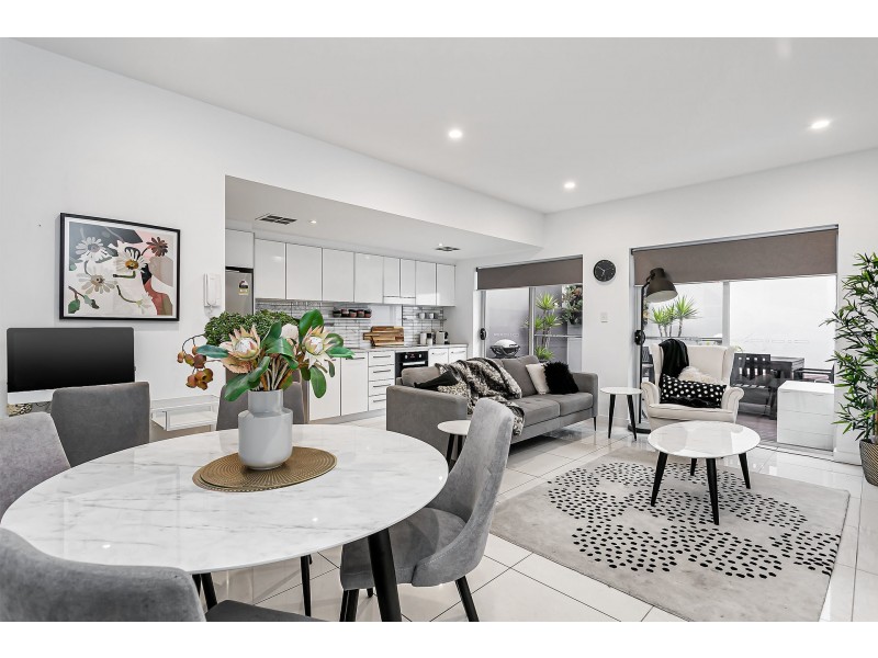 15/2a First Street, Brompton SA 5007