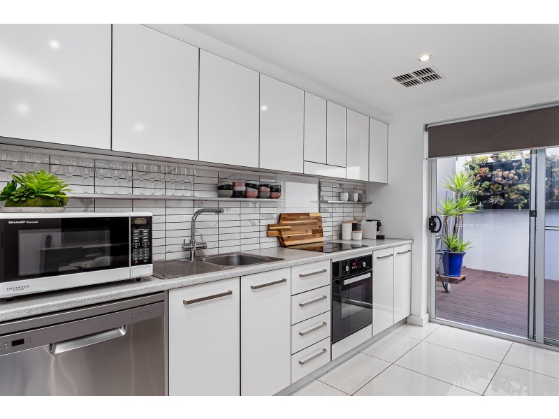 15/2a First Street, Brompton SA 5007