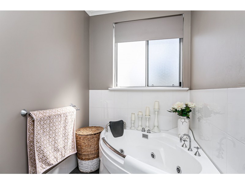 15/2a First Street, Brompton SA 5007