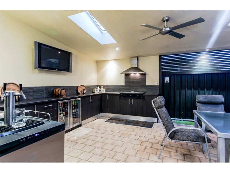 22A Tolley Crescent, Brooklyn Park SA 5032