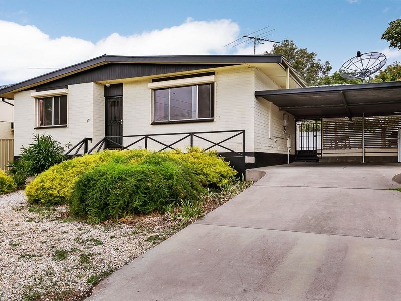 19 Nottingham Crescent, Valley View SA 5093