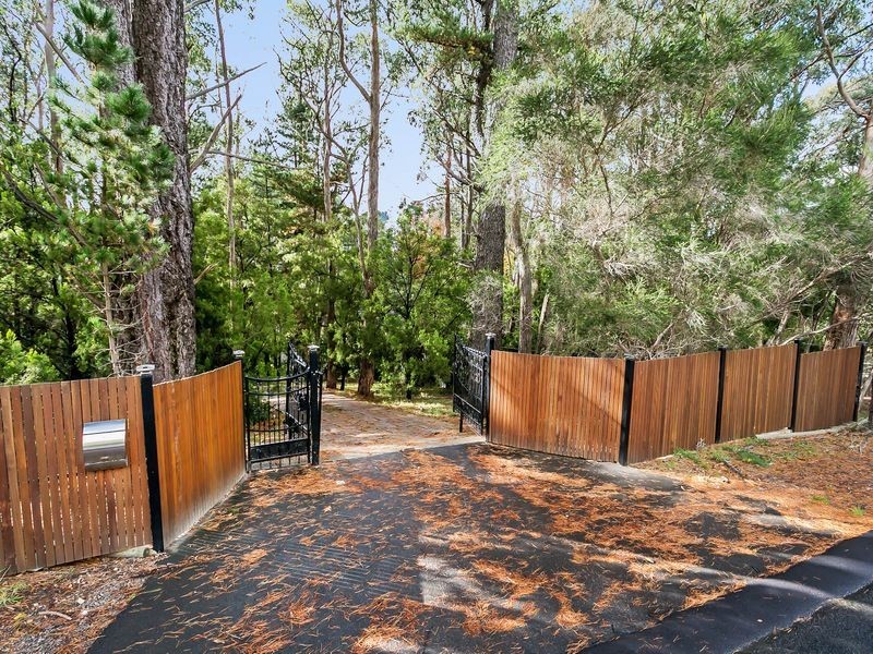 97 Old Mount Barker Road, Stirling SA 5152