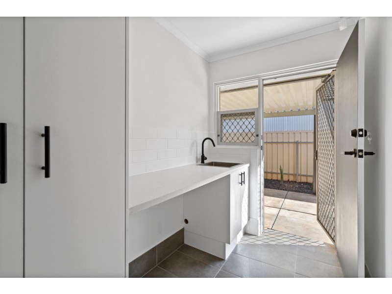 47 Londonderry Avenue, Salisbury Downs SA 5108