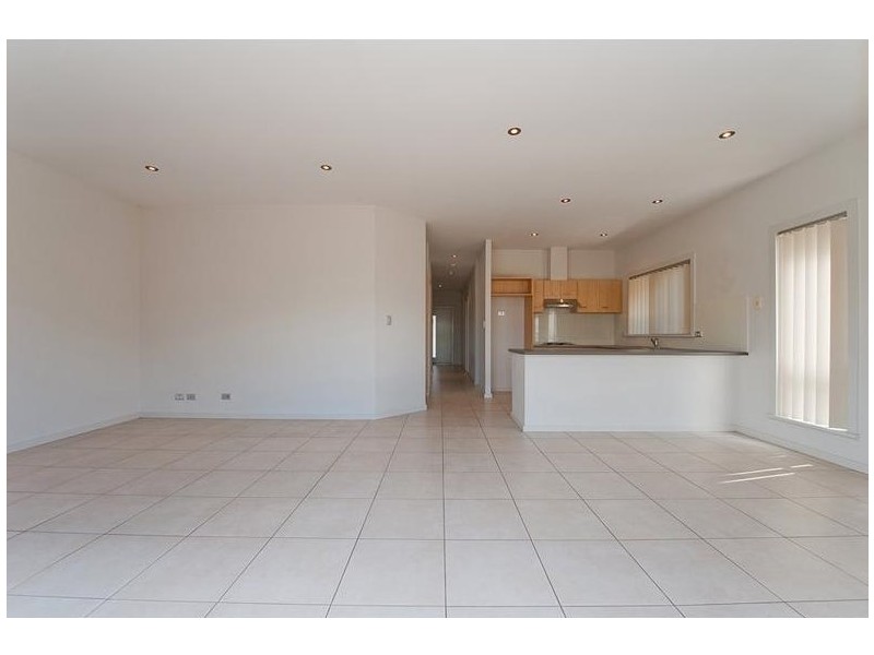 5 Waterton Lane, Mawson Lakes SA 5095