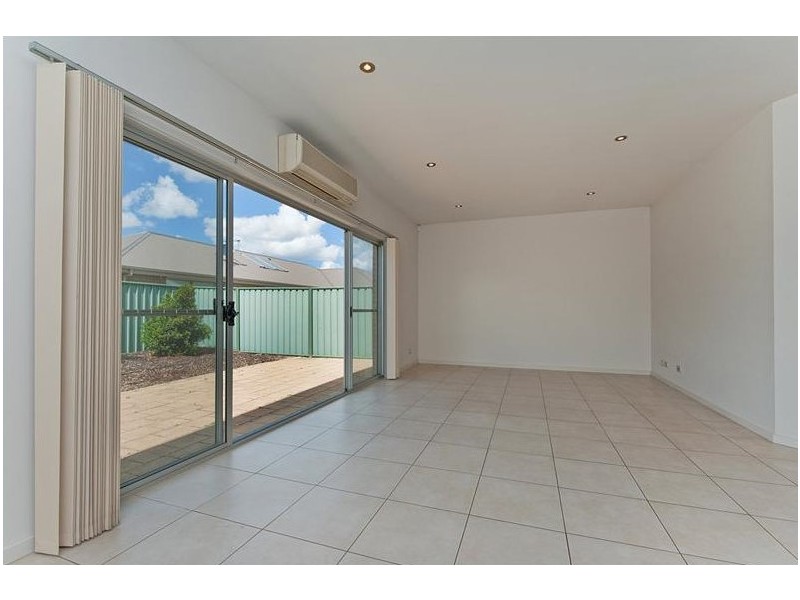 5 Waterton Lane, Mawson Lakes SA 5095