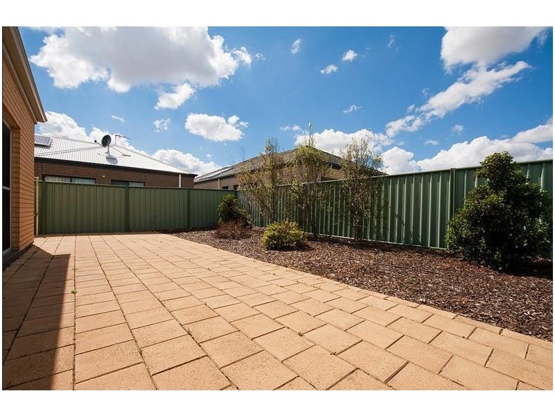 5 Waterton Lane, Mawson Lakes SA 5095
