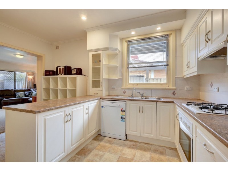 66 Condada Avenue, Park Holme SA 5043