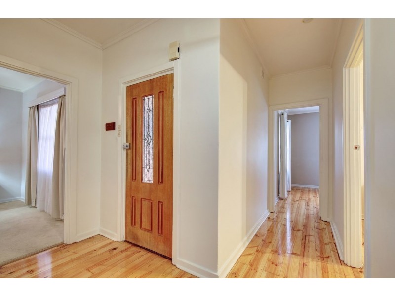 66 Condada Avenue, Park Holme SA 5043