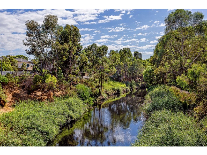 300 & 301/58 Kanbara Street, Flinders Park SA 5025