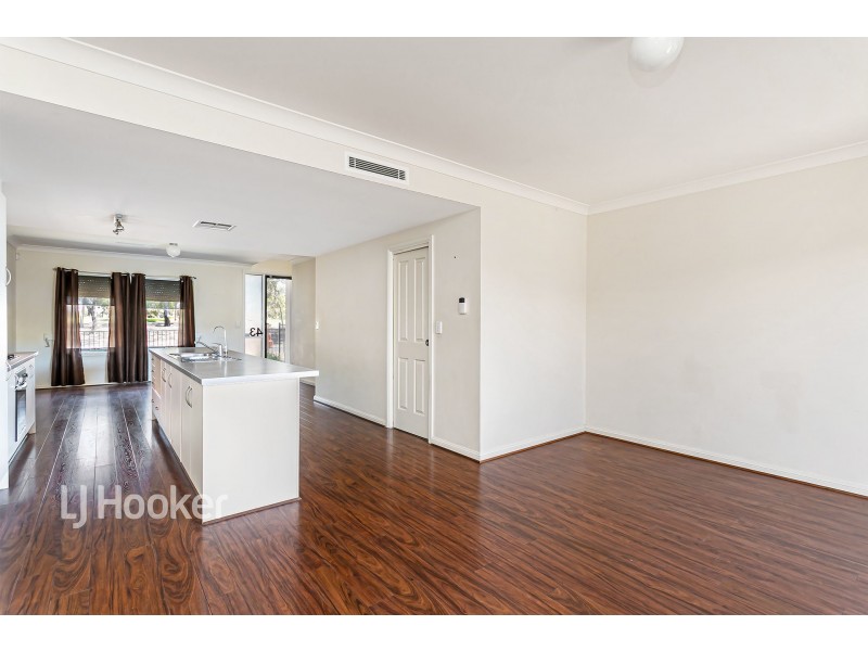 43 Fleming Crescent, Mansfield Park SA 5012
