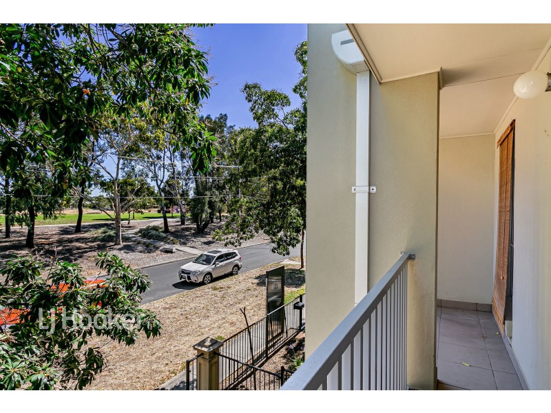 43 Fleming Crescent, Mansfield Park SA 5012
