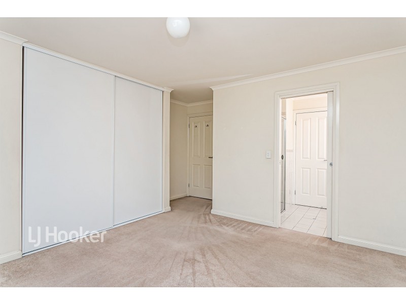 43 Fleming Crescent, Mansfield Park SA 5012