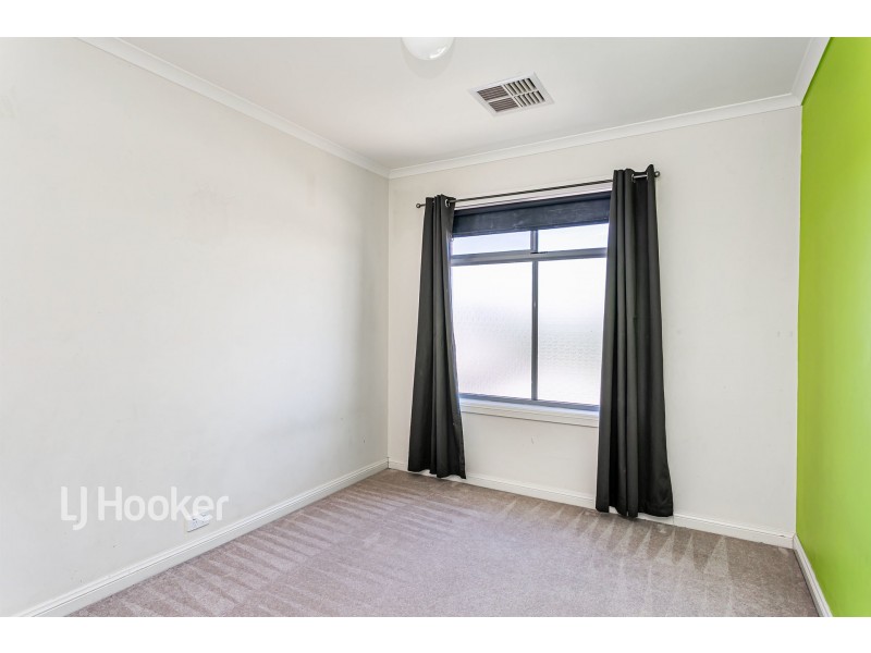 43 Fleming Crescent, Mansfield Park SA 5012