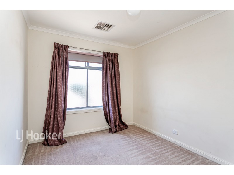 43 Fleming Crescent, Mansfield Park SA 5012