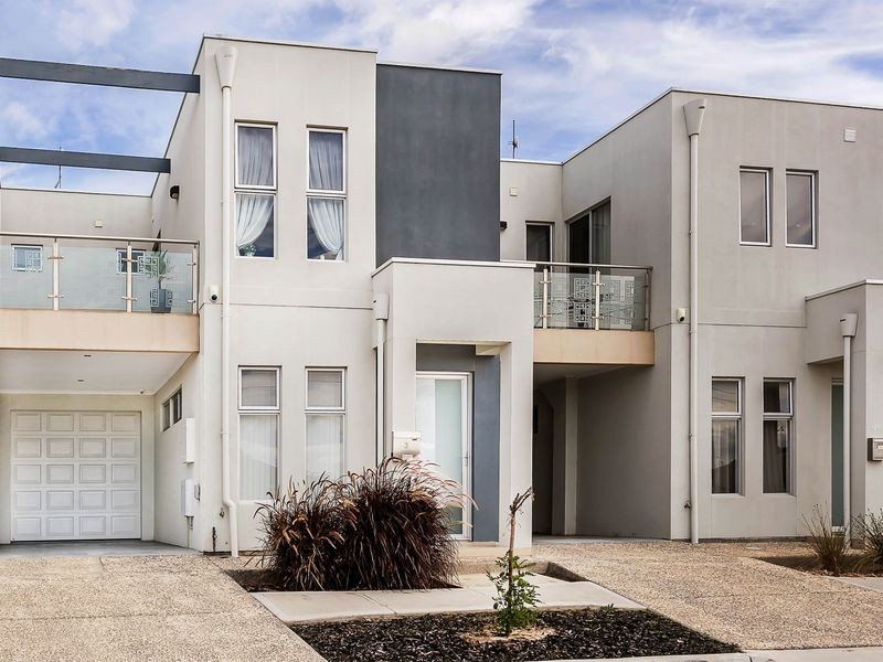 5b Royal Terrace, Royal Park SA 5014