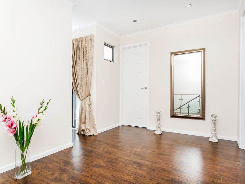 5b Royal Terrace, Royal Park SA 5014