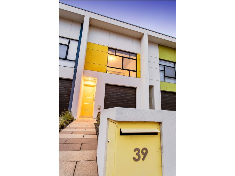 39 Trainer Street, St Clair SA 5280