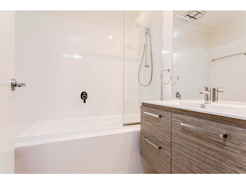 39 Trainer Street, St Clair SA 5280