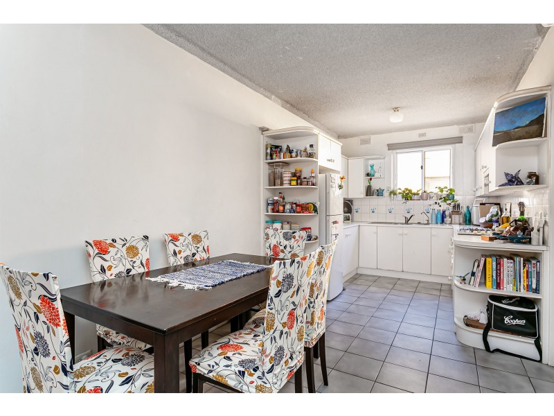 8/417 Seaview Road, Henley Beach SA 5022