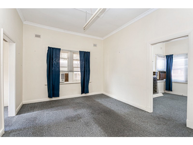 77 Maple Avenue, Royal Park SA 5014