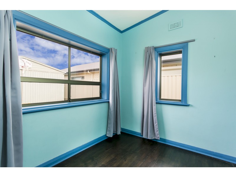 12 Swansea Street, Largs North SA 5016