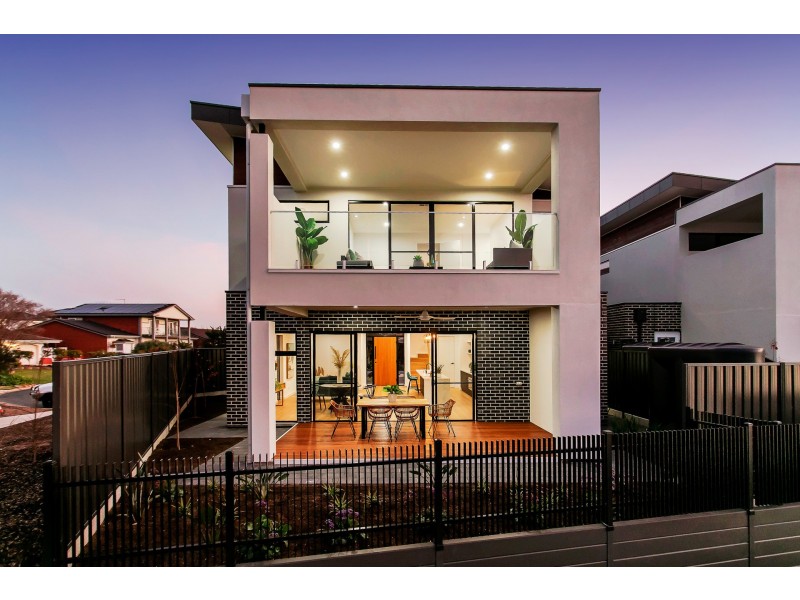 Res 1 of/6 Allerdice Court, West Lakes SA 5021