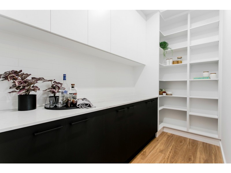 Res 1 of/6 Allerdice Court, West Lakes SA 5021