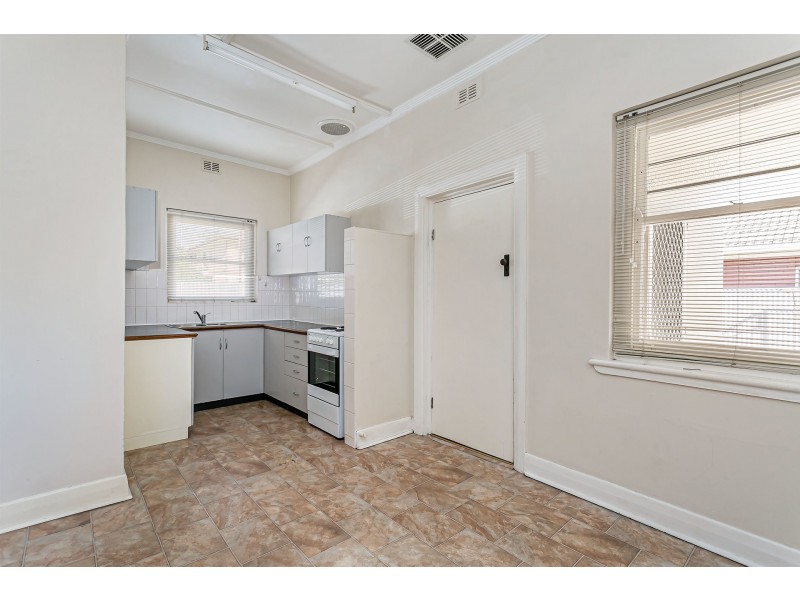 12 Clifford Street, Brooklyn Park SA 5032