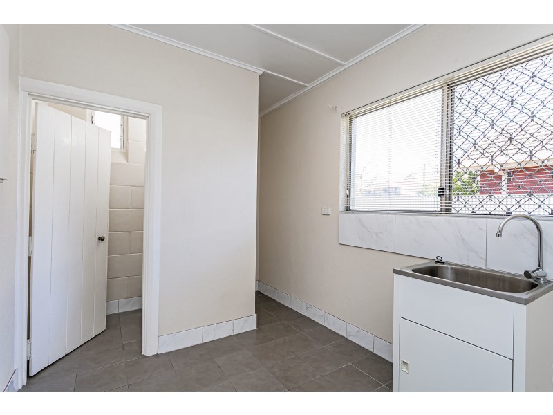 12 Clifford Street, Brooklyn Park SA 5032