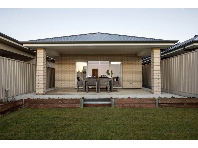 38 La Perouse Avenue, Flinders Park SA 5025