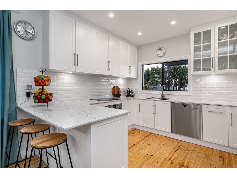 14 Andrew Street, Hendon SA 5014