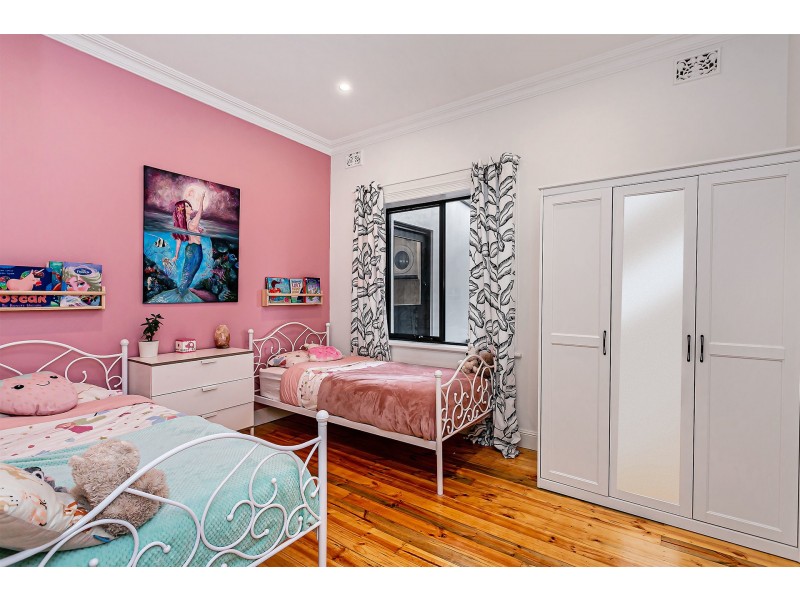 14 Andrew Street, Hendon SA 5014