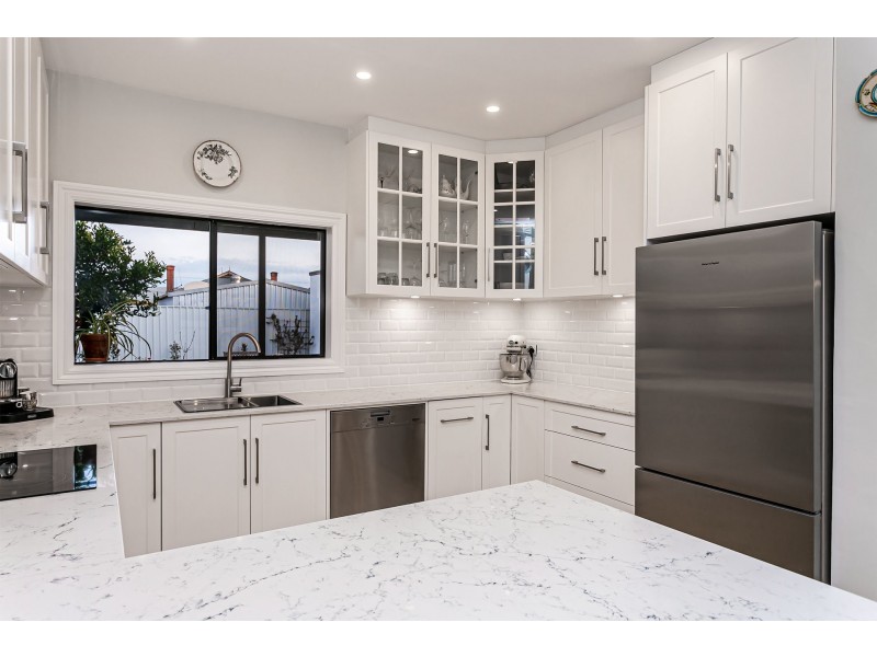 14 Andrew Street, Hendon SA 5014