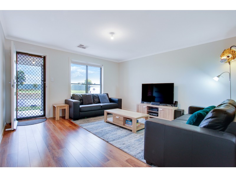 44 Chestnut Drive, Parafield Gardens SA 5107