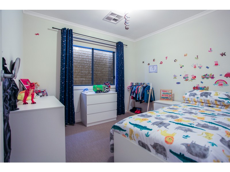 44 Chestnut Drive, Parafield Gardens SA 5107