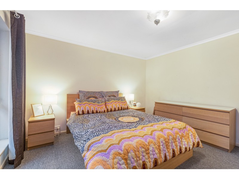 14 Carrondown Walk, Brompton SA 5007