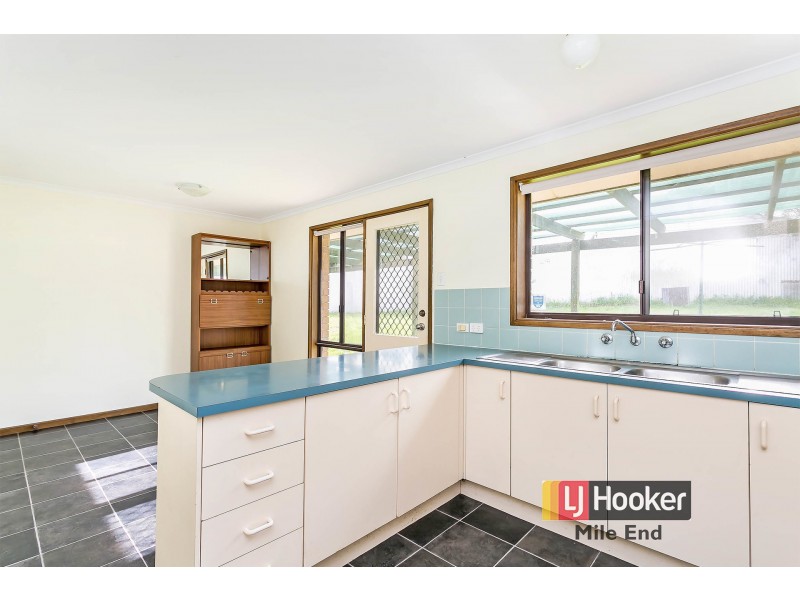 25 Parramatta Drive, Morphett Vale SA 5162