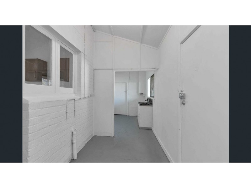 24 Olveston Avenue, Beverley SA 5009